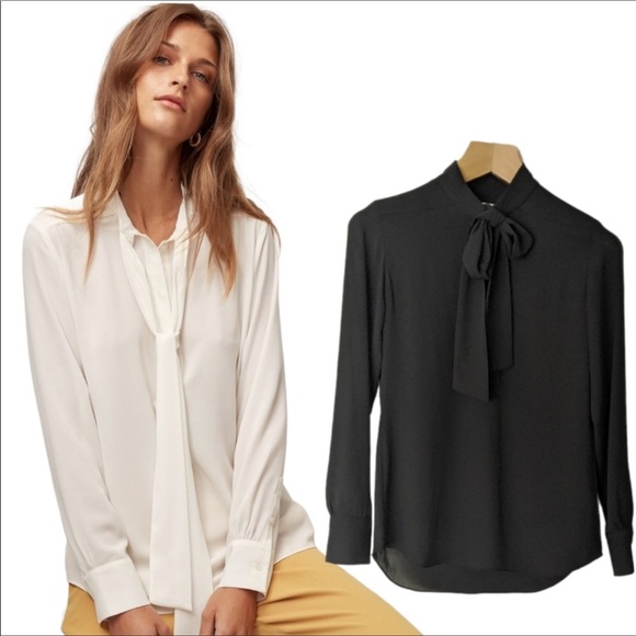 Aritzia Tops - ⭐️Aritzia Babaton Piero black pussy-bow blouse♥️